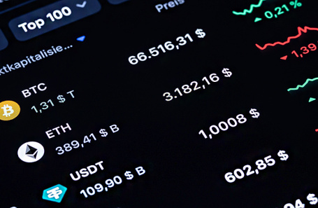 КС разберется с иском владельца USDT: стейблкоин-дело