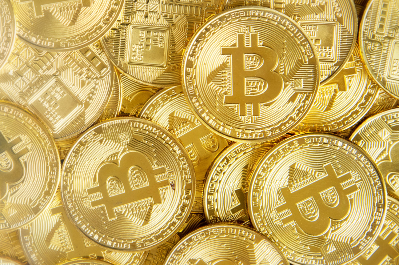 Большие держатели биткоина купили 40 000 монет на фоне роста рынка